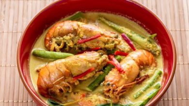 Udang Galah Masak Lemak Cili Api