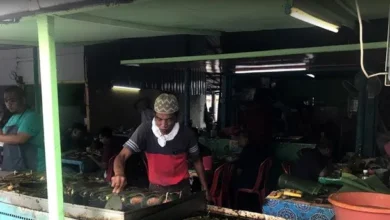 Mat Teh Ikan Bakar