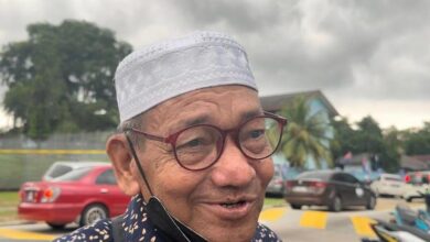 Older folk urge youths in Pulai, Simpang Jeram to come out and vote