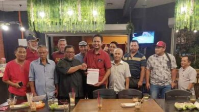 Two former Umno leaders join DAP