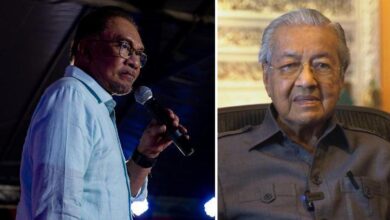 Sultan Johor’s Suggestion: Dr M Sounds Alarm, Anwar Says Open To Discuss