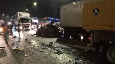 Pemandu lori maut kemalangan babit 6 kenderaan di KM457 arah selatan