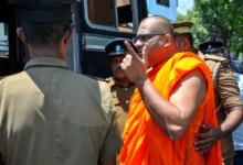 Sami Buddha Sri Lanka dipenjara kerana hina orang Islam