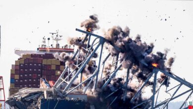 Pihak berkuasa AS letupkan jambatan Baltimore