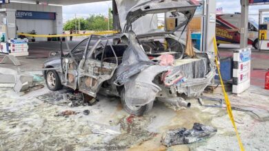 Lelaki nyaris maut, kereta terbakar ketika isi minyak