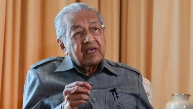 Malays became divided under my successors, says Dr M