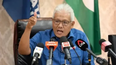 We’re only voicing out public’s concerns, Hamzah tells Anwar