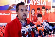 UMNO Mulakan Tuntutan RM100 Juta Ke Atas Jailani Khamis