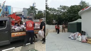 Penduduk longgok sampah depan pejabat Datuk Bandar