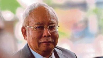 Najib berkerusi roda ke mahkamah