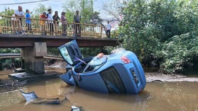 Wanita maut kereta dipandu suami terbabas ke sungai