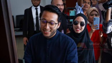 [VIDEO] Alif Teega, Aisyah tiba di mahkamah hadapi pendakwaan