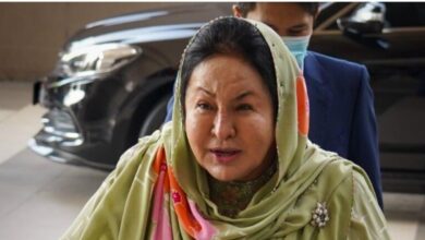 Barang kemas AS$346 juta: Rosmah gagal singkir hakim