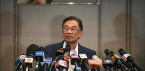 Anwar Ibrahim Perdana Menteri Ke-10