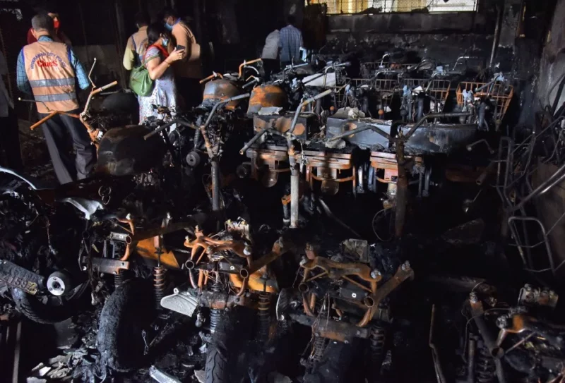 Bilik pameran e-skuter terbakar di India, 8 maut, 11 cedera