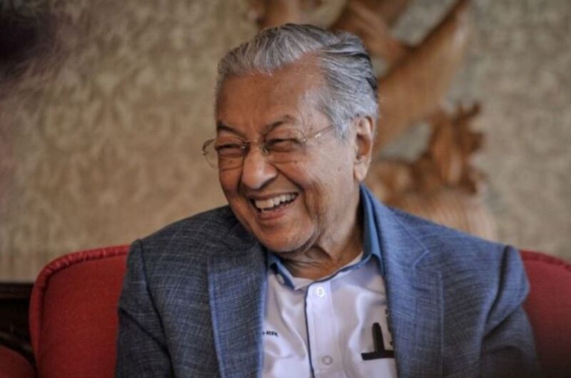 Mahathir, Anwar, Muhyiddin siapa paling layak jadi PM?