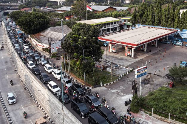 Peniaga kecil Indonesia terjejas teruk akibat kenaikan harga bahan bakar