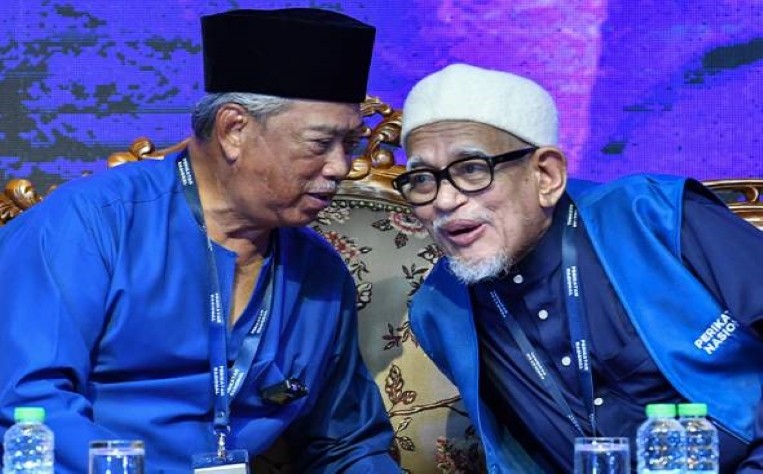 Akhirnya Hadi Awang Mengakui Beliau Dan Muhyiddin Adalah Dalang Menjatuhkan PH, Bukannya UMNO