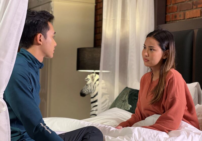 Aniq Suhair dan Siti Khadijah Halim watak utama drama bersiri popular Sekali Lagi Cinta Kembali.