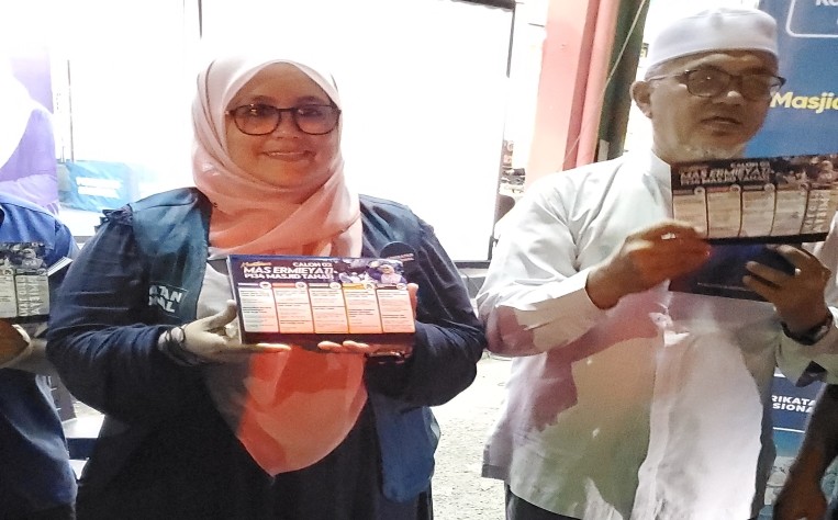 Ribuan Penyokong PN Hadir Dalam Pelancaran Manifesto Mas Emieryati