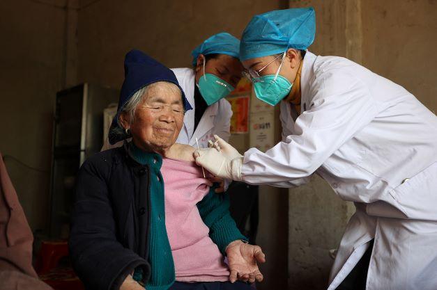 AS tawar vaksin kepada China bagi bendung Covid-19