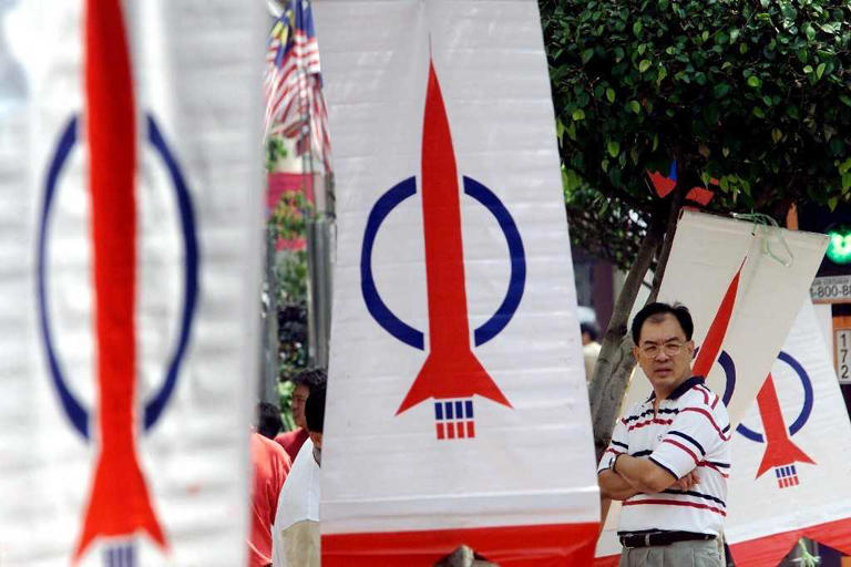 DAP between a rock and a hard place in 'marriage' with Umno