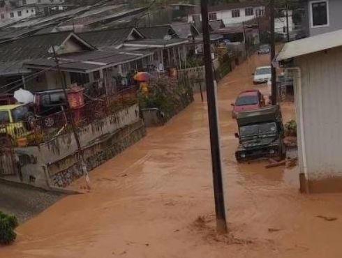 Mud floods hit village in Cameron Highlands