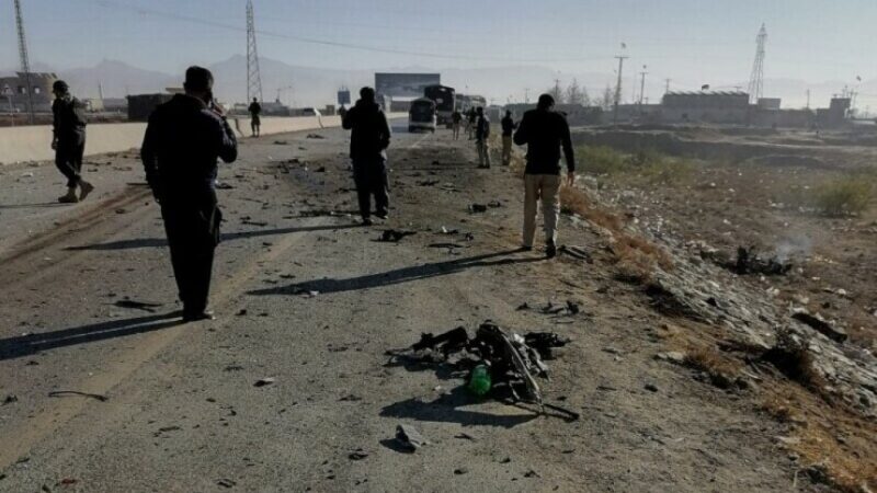 3 maut, 28 cedera letupan bom berani mati di barat Pakistan
