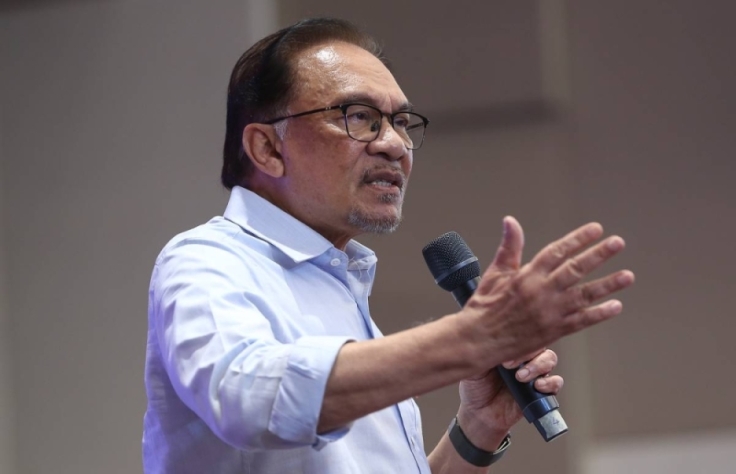 Anwar Mesti Kurangkan Bercakap, Sekarang Masa Untuk Bekerja