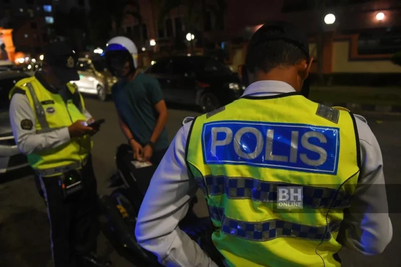 Polis keluarkan 127 saman dalam Opersi Samseng Jalanan