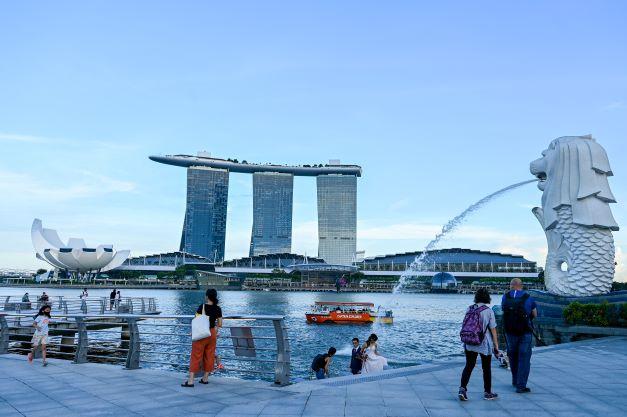 Ramai keluarga kaya raya tubuh pejabat di Singapura