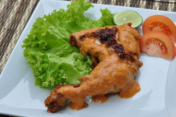 Resepi Ayam Percik berkuah merah Kelantan style.
