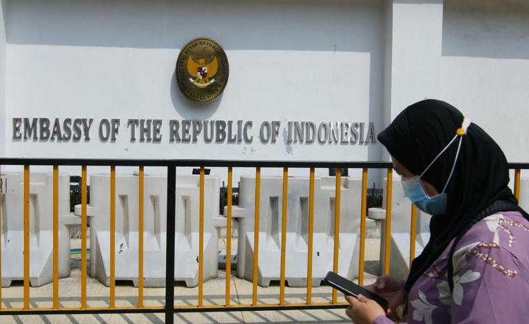 Lodge a report if agents charge more than RM15,000 for an Indonesian maid, Malaysians told