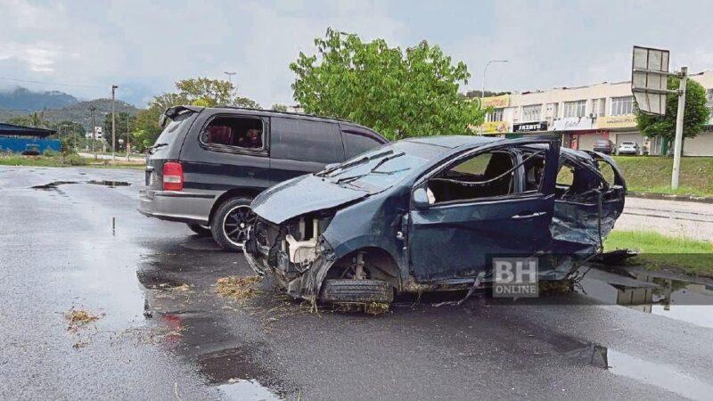 Ibu, bayi lelaki maut dua kenderaan bertembung di Jalan Gua Musang-Kuala Krai