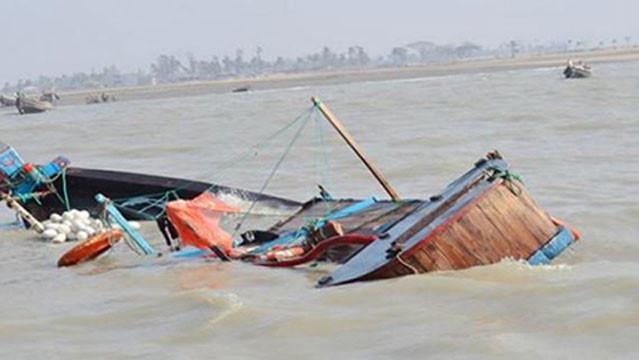 10 kanak-kanak mati lemas bot karam di barat laut Pakistan