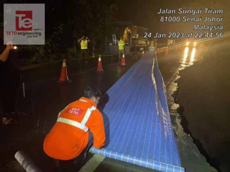 Tanah runtuh, Jalan Sungai Tiram - Ulu Tebrau ditutup