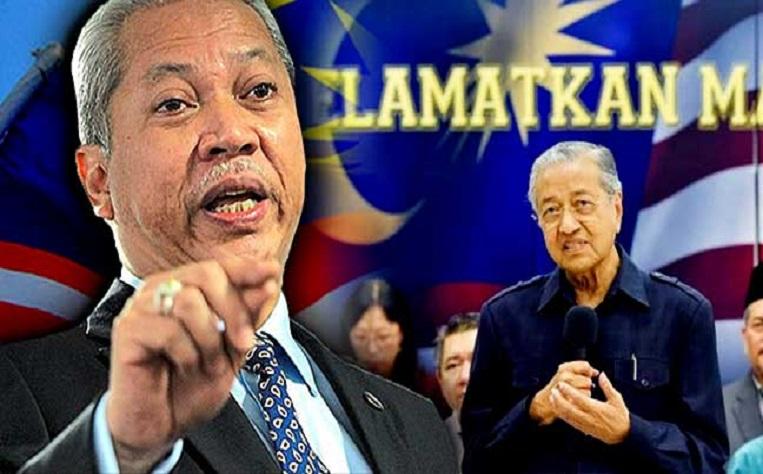 Bergaduh Dengan Mukhriz Hanya Wayang Mahathir Untuk Sembunyikan Agenda Baharu