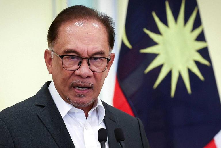 Five appointed as Anwar's finance advisers