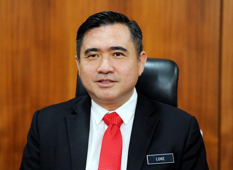 Loke announces digital display mode for road tax, driving licence