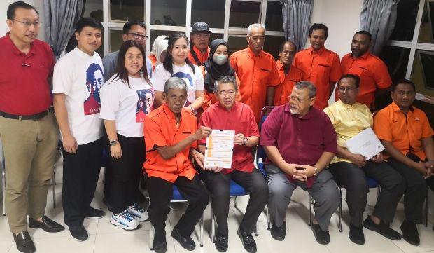 Umno first before accepting ex-Umno members, says Salahuddin