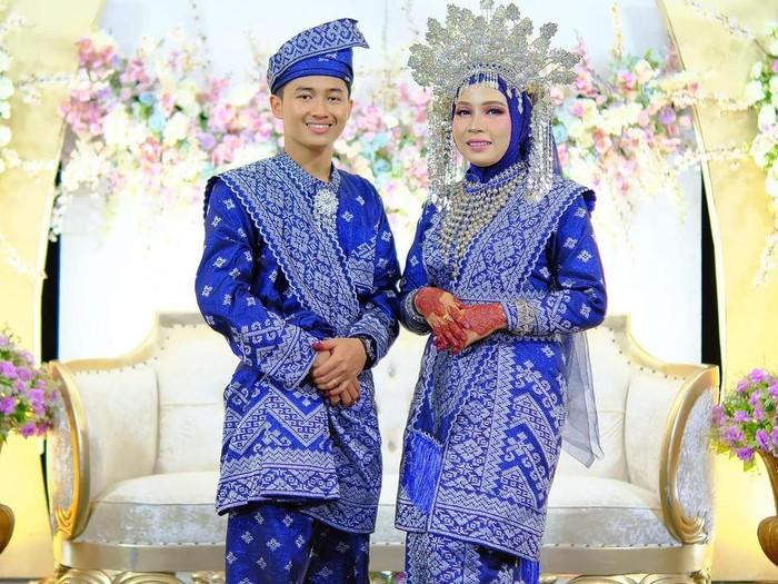 Kisah tular murid nikahi guru cantik