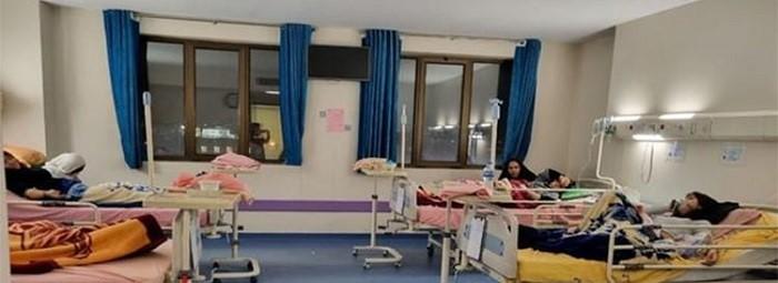 100 pelajar perempuan dikejar ke hospital kerana terhidu gas
