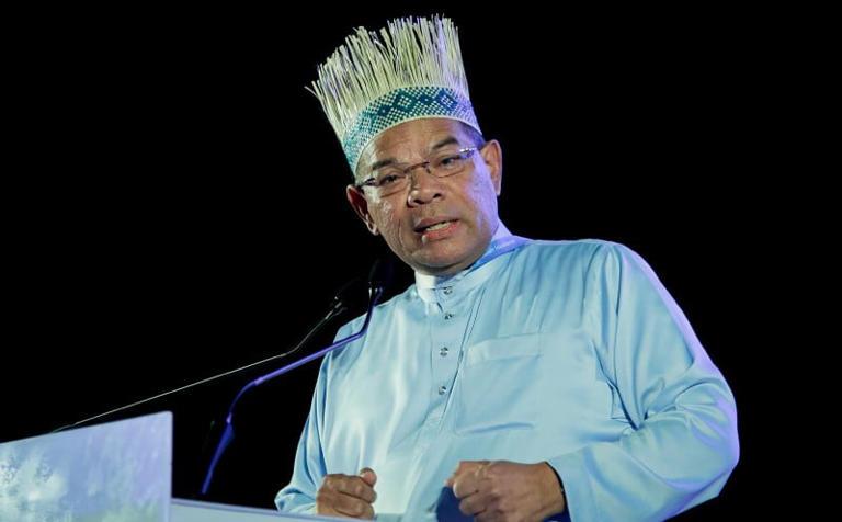 Hamzah, Muhyiddin, Abdul Hadi criticised for being 'cowards'