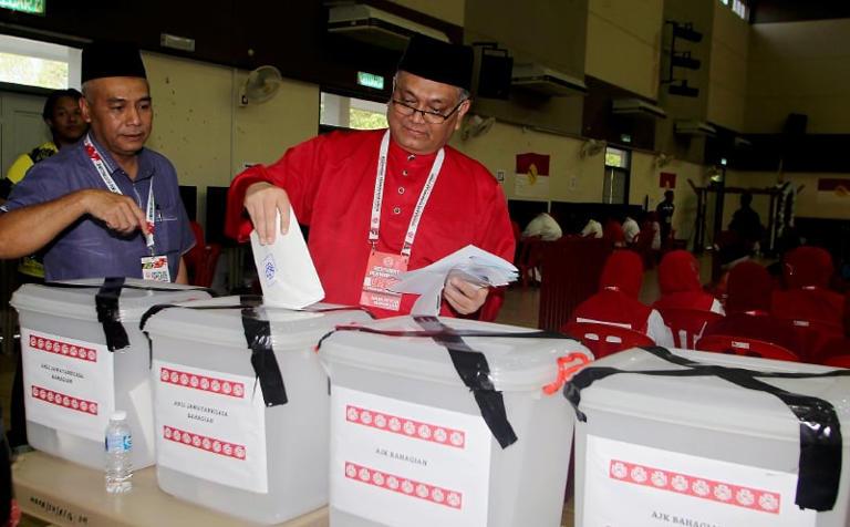 Shamsul Anuar leads Umno Supreme Council race