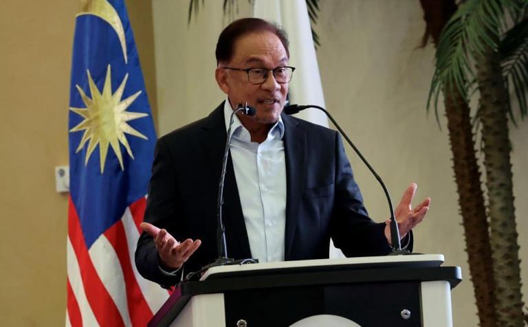 Anwar invites business community from Saudi Arabia to invest in Malaysia