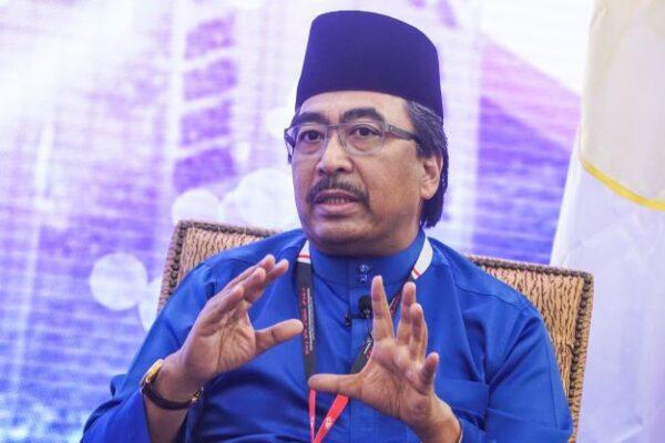 Wan Rosdy, Johari dipilih Naib Presiden baharu UMNO