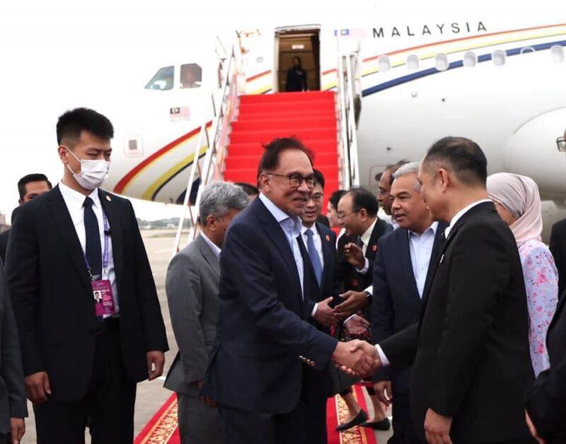 Anwar mulakan lawatan rasmi ke China