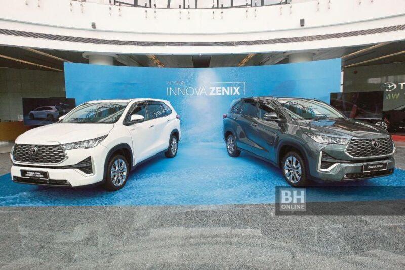 Toyota perkenal Innova Zenix varian HEV, ICE