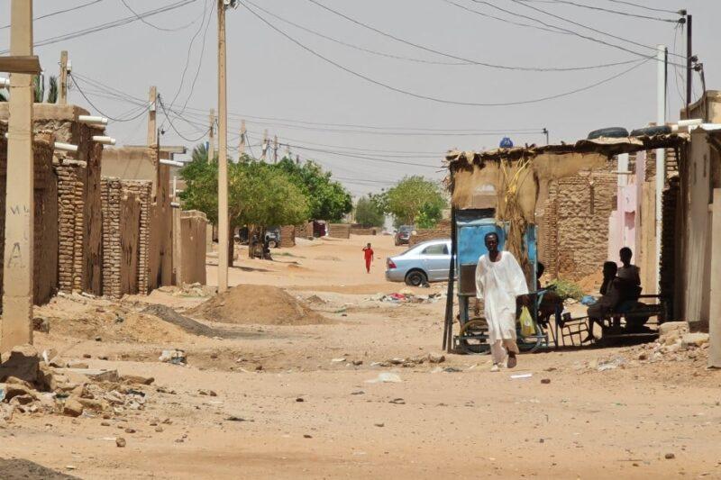 Perkhidmatan penting hampir lumpuh di Sudan