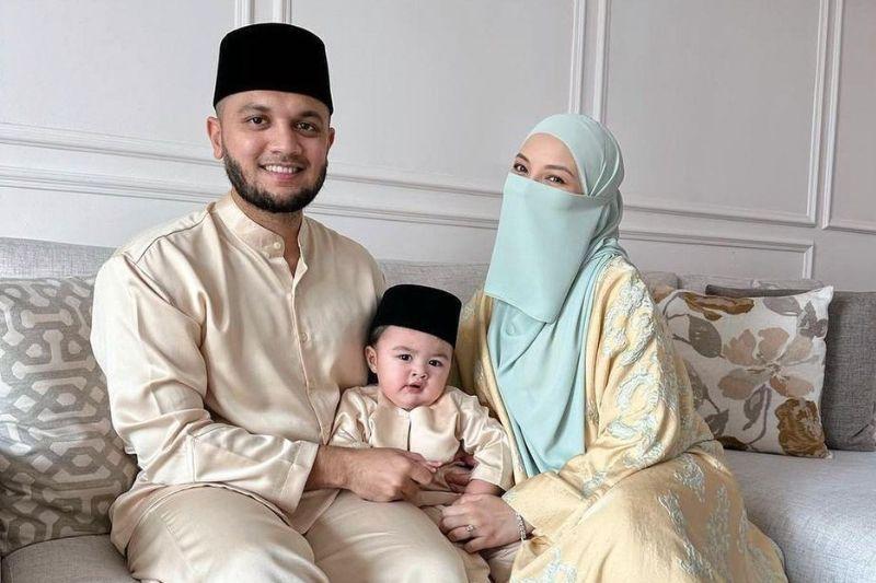 Abdullah Abbas nama bayi kedua Neelofa dan Haris